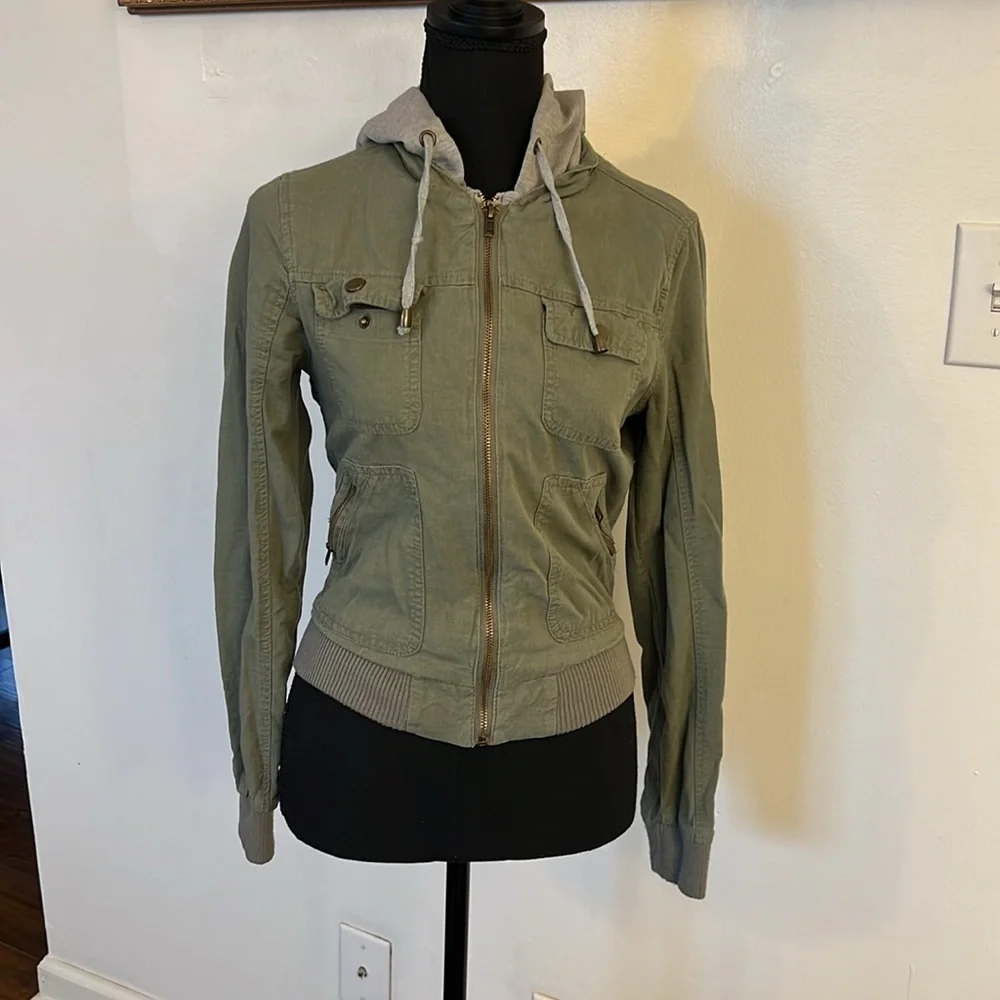 Full Tilt Versatile Cotton & Spandex Layered Hooded Jacket W/Zip Pockets, Sz. S.